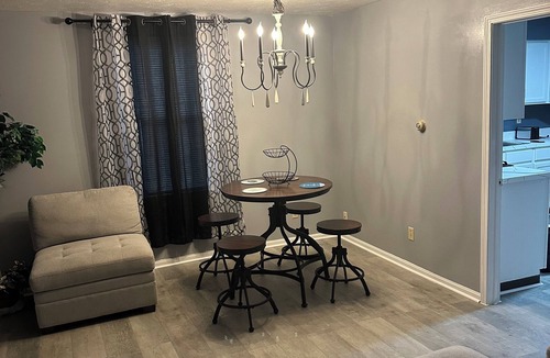 Berea Apartment | Live. Love. Sleep!.