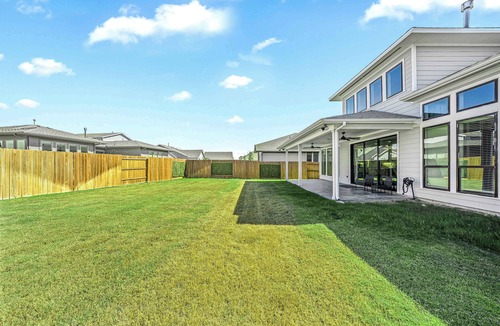 Austin House | Live Oak Hideaway: Mins 2 COTA; EV-Ready