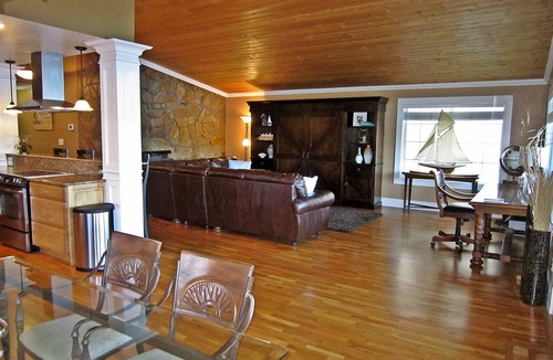 Lacey House | Live the Dream On Long Lake! Boating, Fishing, Swimming Paradise w/Sports Court!