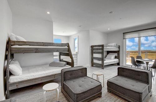 Corpus Christi Resort | Lively Beach