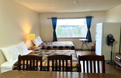 Lively Hotel | Lively Inn & Suites