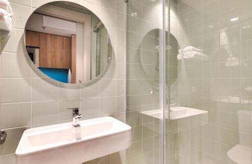 La Saidia Hotel | Livensa Living Studios Valencia Viveros
