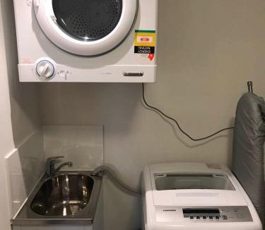 Liverpool Apartment | Liverpool New Apt 2BR and 2Bath