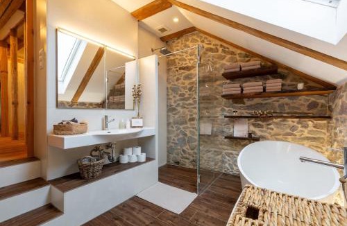 Horgen District House | Living on a animal sanctuary