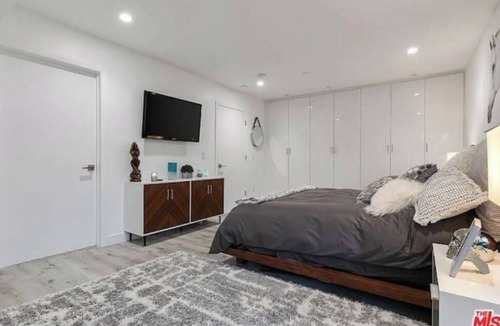 Ocean Park Bed & Breakfast | Living the Dream By the Beach-minutes away