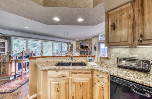 Ruidoso Cabin | Living the Dream | Mountain Views, Hot Tub!