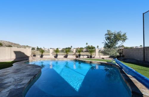 Foothills House | Living Under Par