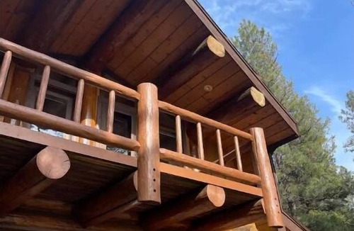 Boundary County Cabin | Living Well Lodge with Panoramic Views