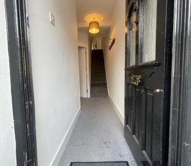 Gravesend House | Livingwell Home