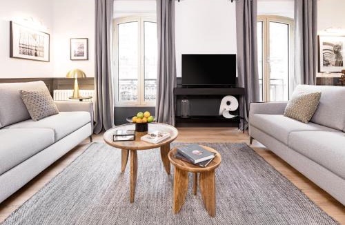 9th Arrondissement Apartment | LivinParis - Luxury AC 3 Bedrooms Opera III
