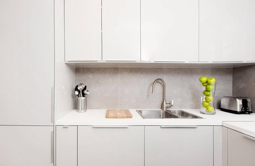 Quartier de Rochechouart Apartment | LivinParis | Luxury AC 4 Bedrooms Opera Lafayette II