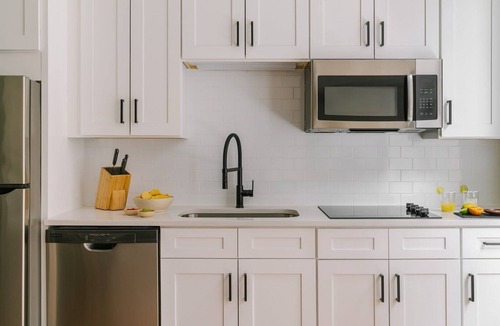 The Loop Apartment | LIVN Millennium Park Downtown Chicago Studio