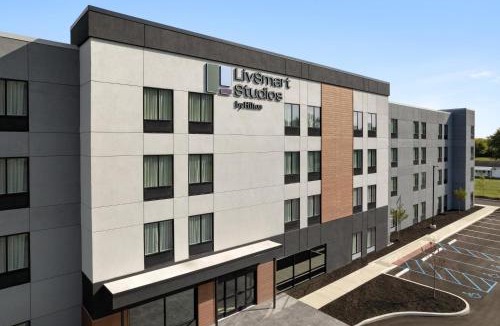 Kokomo Hotel | LivSmart Studios By Hilton Kokomo