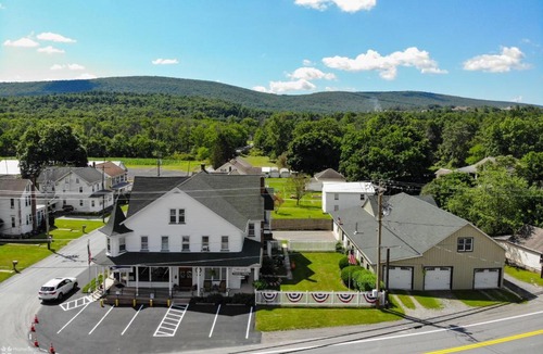 Andreas Bed & Breakfast | Lizard Creek Inn