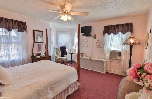 Andreas Bed & Breakfast | Lizard Creek Inn