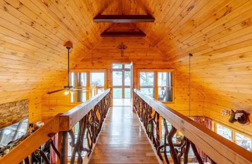 Foxfire Estates House | Lizard Lookout Cabin, Pets Welcome!
