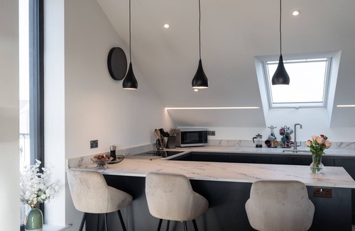 The Lizard Ski Chalet | Lizard Point