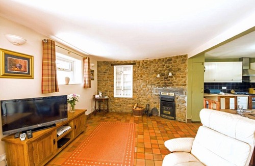 Llandovery House | Llanerchindda Farm Guest House