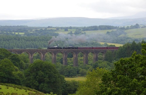 Cynghordy House | Llanerchindda Farm Guest House