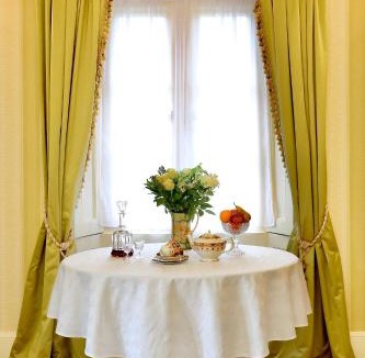 Llangattock Bed & Breakfast | Llangattock Park House