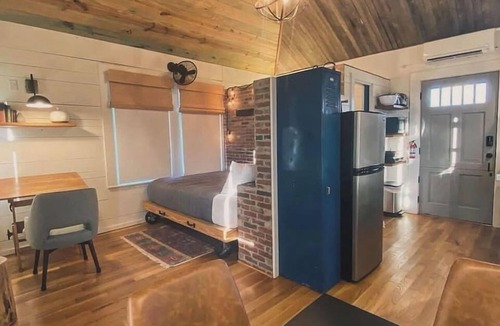 Llano House | Llano Line Shack - Historic Rail
