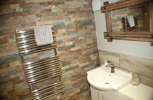 Dolwyddelan Hostel | Lledr House - Hostel