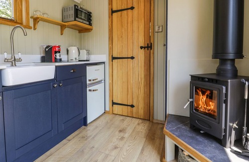 Llanbedr Cottage | Llethr - Shepherds Hut