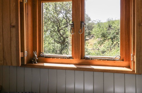 Llanbedr Cottage | Llethr - Shepherds Hut