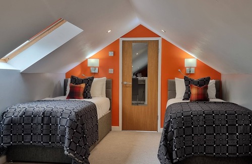 Saint Clears House | Llety Cynin