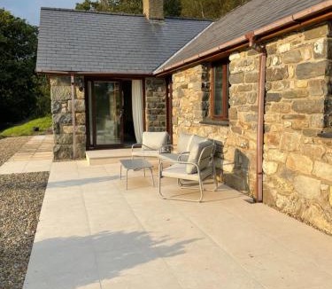 Cwrt House | Llety Cynnes