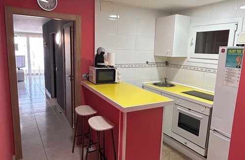 Lloret Town Center Apartment | Lloret De Mar: Apartment/flat - Lloret de Mar