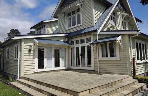 Westport House | LLU Homes D