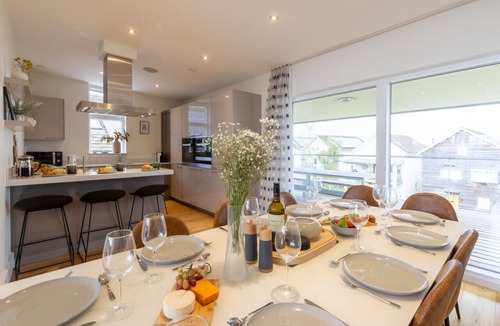 Cirencester Villa | Llyn View - HM122 - Lakeside Spa Holidays