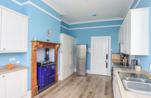 Criccieth Cottage | Llys Owen