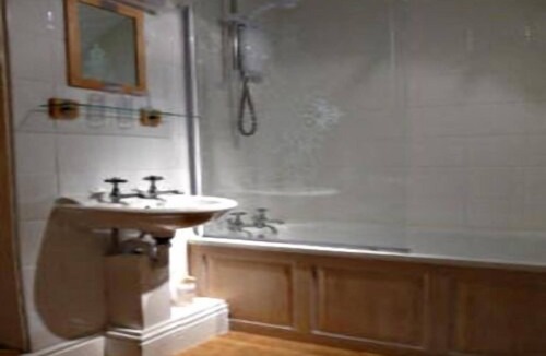 Llys Y Fran Other | Llysyfran Farm B&B