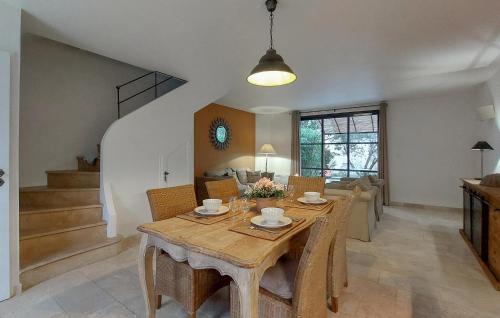 Saint-Laurent-de-la-Cabrerisse House | Lovely Home In Saint-Laurent-De-La-Ca With Wifi