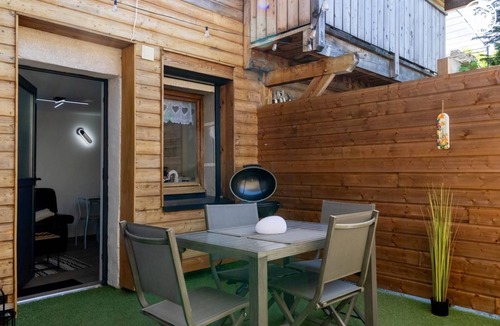 Myans House | LO NINCHA - MYANS - Gîte