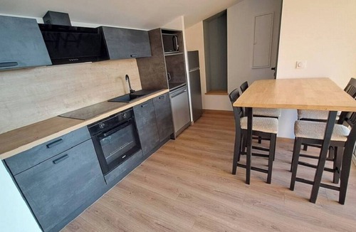 Lempaut Apartment | LO NIS Independent apartment