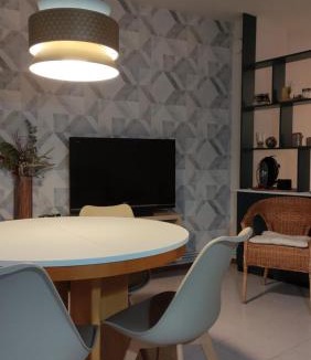 Tremp Apartment | Lo Peressall Blau