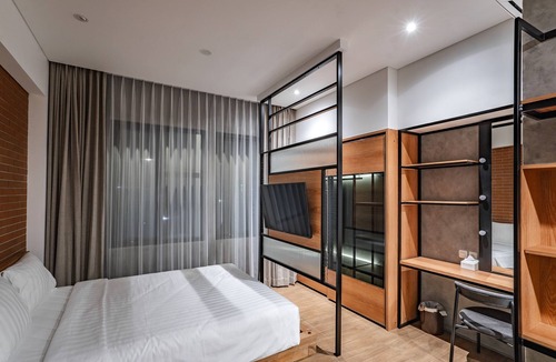Grogol Hotel | LOA Living Solo Baru