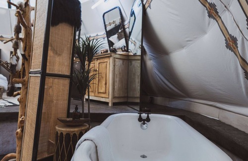 Nogal RV Rental | Lobo Tipi unique stay at El Mistico Ranch
