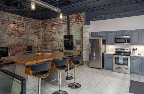 Newark Apartment | Local Discounts!-Charming Restored Schoolhouse