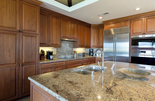 Kamuela House | Local Luxury Living!