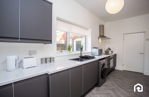 Seaham House | Local shops, bars and restaurants