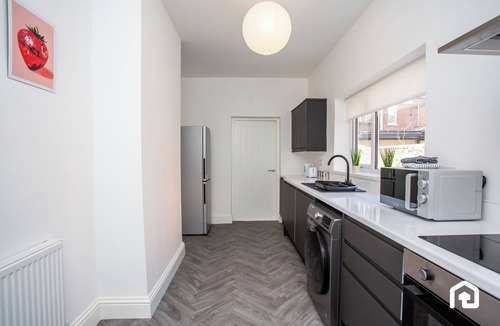 Seaham House | Local shops, bars and restaurants