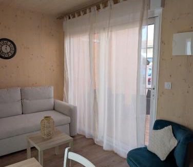 Grottes Caves Ski Chalet | Localodge - chalet en bois