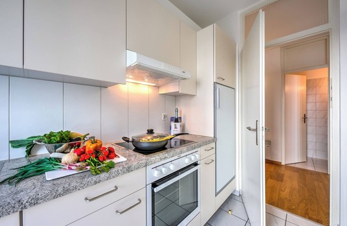 Locarno Apartment | Locarno Place