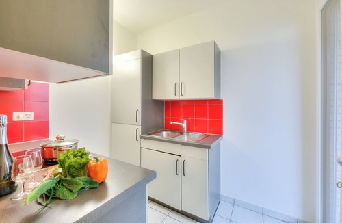 Locarno Apartment | Locarno Place