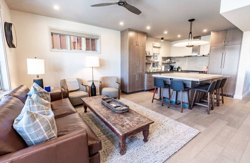 North Park City House | Located across from Park City Ski Resort, new update renovations.