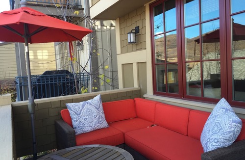 North Park City House | Located across from Park City Ski Resort, new update renovations.